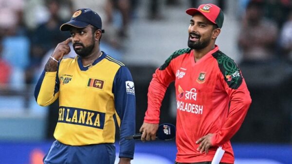 টস জিতে বোলিংয়ে বাংলাদেশ