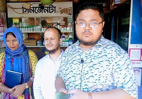 পলাশবাড়ীতে সার ডিলারকে ভ্রাম্যমাণ আদালতে ৩ হাজার টাকা জরিমানা