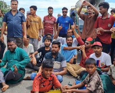 বিজয়নগরে আসন সীমানা পুনর্বিন্যাসের প্রতিবাদে মহাসড়ক অবরোধ, ঢাকা-সিলেট মহাসড়কে তীব্র যানজট