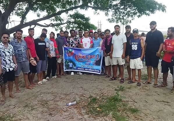 ব্রাহ্মণবাড়িয়ায় দক্ষিণ মৌড়াইল যুব সমাজের আয়োজনে নৌকা ভ্রমণ