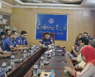 মেহেরপুরে নবাগত পুলিশ সুপারের সাথে সাংবাদিকদের মতবিনিময়