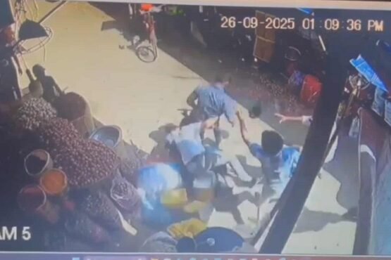 ব্রাহ্মণবাড়িয়ায় আনন্দ বাজারে চাউলের দোকানে হামলা, ব্যবসায়ী গুরুতর আহত