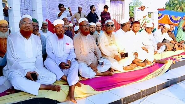 পলাশবাড়ীতে পাঁচ দফা দাবিতে জামায়াতের সমাবেশ ও বিক্ষোভ মিছিল