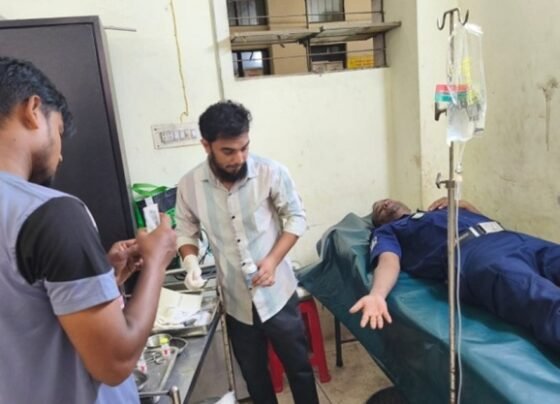 কুমিল্লায় চাঁদাবাজদের হামলায় ৩ নৌপুলিশ আহত