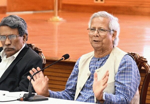 জুলাই সনদে সইয়ের পর আরও অধ্যায়ের শুরু হবে: প্রধান উপদেষ্টা  