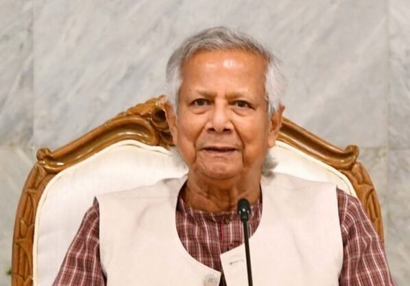 সৌদি আরব যাবেন প্রধান উপদেষ্টা