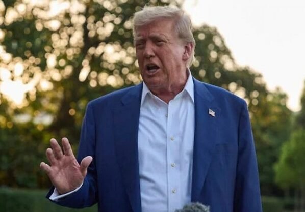 হামাসকে ‘হত্যার’ হুমকি ট্রাম্পের