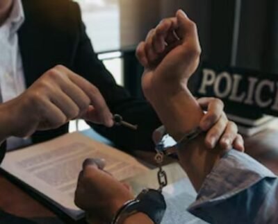 কানাডায় মেইল চুরির অভিযোগে ৮ ভারতীয় বংশোদ্ভূত গ্রেফতার