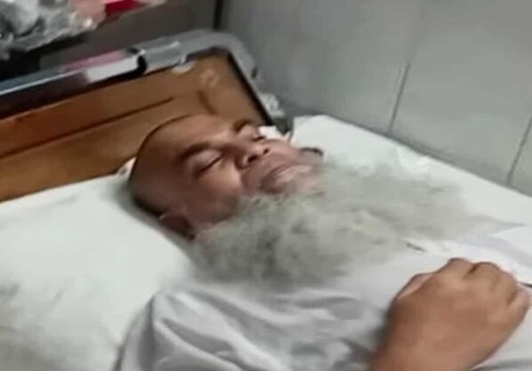 মুফতি মহিবুল্লাহকে অপহরণের পরের দিন শিকলবাঁধা অবস্থায় পঞ্চগড় থেকে উদ্ধার