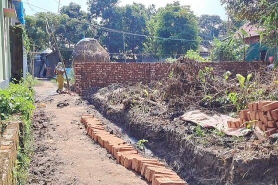 ব্রাহ্মণবাড়িয়ায় আদালতের নিষেধাজ্ঞা অমান্য করে নির্মাণকাজ!