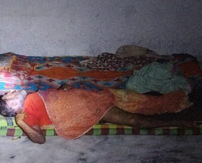 গাংনীতে তালাবদ্ধ গোডাউন থেকে কাঠমিস্ত্রির মরদেহ উদ্ধার, দুই সহযোগী নিখোঁজ