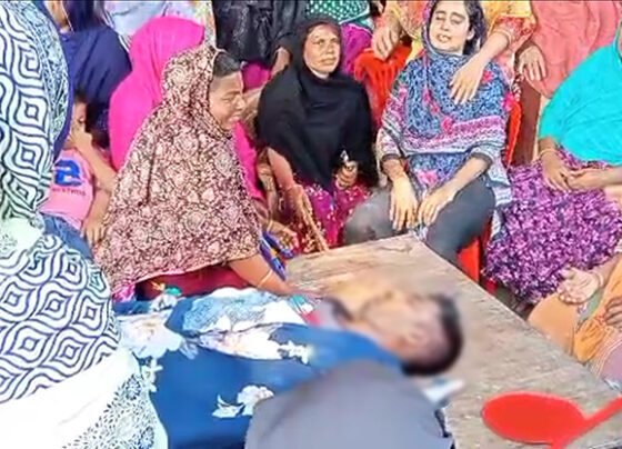 তৃতীয় বিয়ের অনুমতি না পাওয়ায় গাংনীতে প্রবাসীর আত্মহত্যা