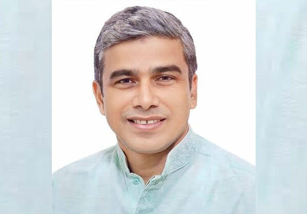 এমপি নির্বাচিত হলেও জনগণের জন্য আমার দরজা খোলা থাকবে-বিএনপি নেতা আজাদ