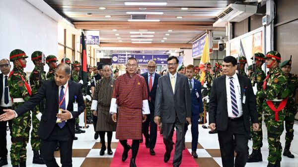 দুই দিনের সফর শেষে ঢাকা ছাড়লেন ভুটানের প্রধানমন্ত্রী 
