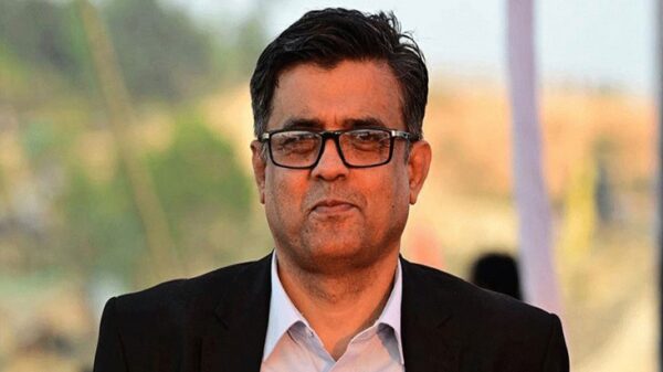 হাজার হাজার সন্ত্রাসীকে দিয়ে ঢাকা দখল করা অসম্ভব : শফিকুল আলম