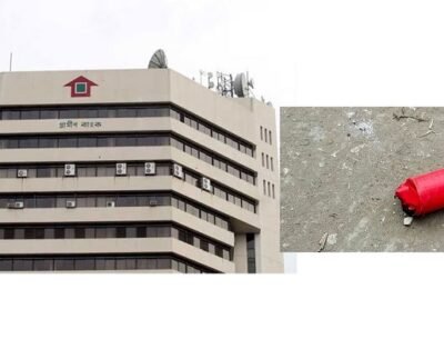 গ্রামীণ ব্যাংকের প্রধান কার্যালয়ের সামনে ককটেল বিস্ফোরণ