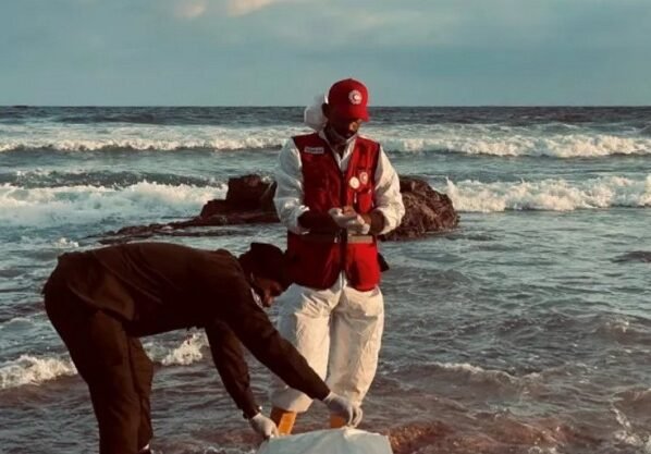 ভূমধ্যসাগরে অভিবাসী নৌকা ডুবে ৪ জনের মৃত্যু