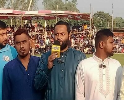 পঞ্চগড়ে টুনিরহাট গোল্ডকাপ ফুটবল টুনামেন্টর চুড়ান্ত খেলা অনুষ্ঠিত