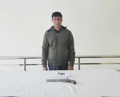 গাংনীতে অস্ত্রসহ পৌর যুবদলের যুগ্ম আহবায়ক মনি আটক