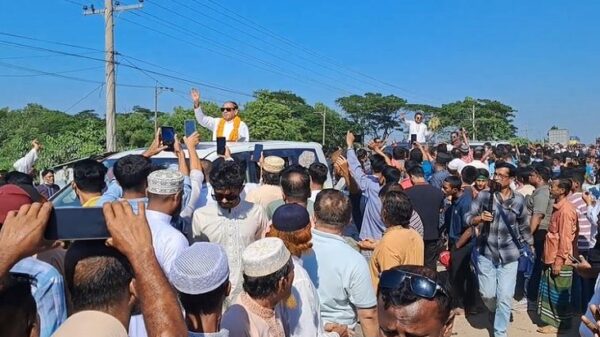 নিরাপত্তা উপদেষ্টার ভারত সফর আঞ্চলিক শান্তির প্রয়াস-বিএনপি চেয়ারপার্সনের উপদেষ্টা মুশফিকুর রহমান