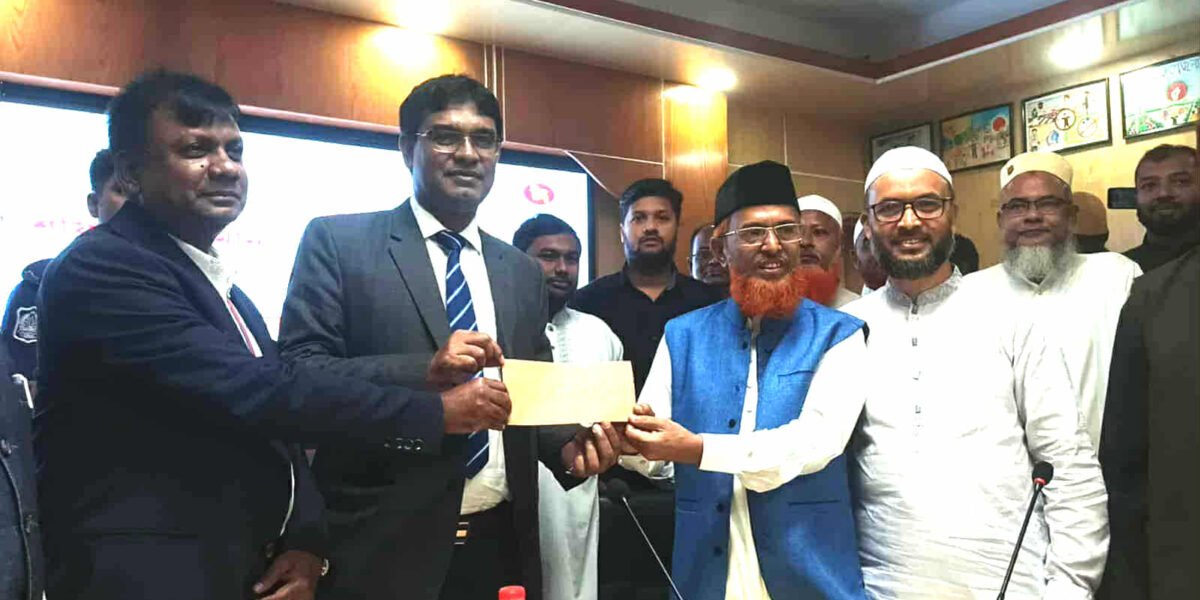 পঞ্চগড়ে হাসপাতালের নতুন ভবন চালু করতে জামায়াতে ইসলামীর ১০ লক্ষ টাকা অনুদান
