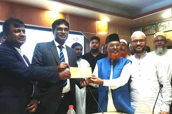 পঞ্চগড়ে হাসপাতালের নতুন ভবন চালু করতে জামায়াতে ইসলামীর ১০ লক্ষ টাকা অনুদান