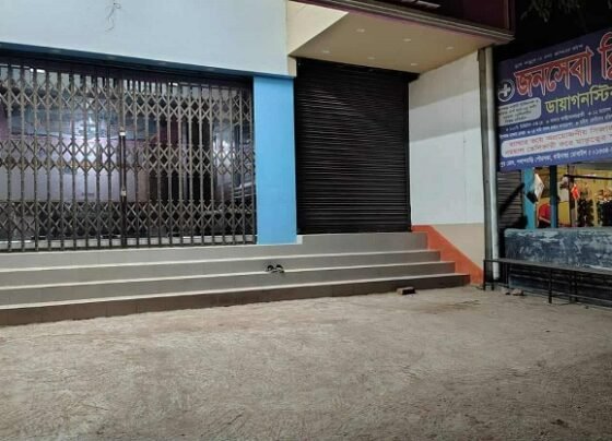 পলাশবাড়ীতে জনসেবা ক্লিনিকে প্রসূতির মৃত্যু, ক্লিনিক মালিক পলাতক