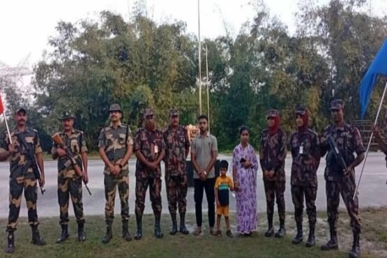 অবৈধ ভাবে অনুপ্রবেশ,পঞ্চগড়ে তিন বাংলাদেশীকে ফেরত দিল বিএসএফ