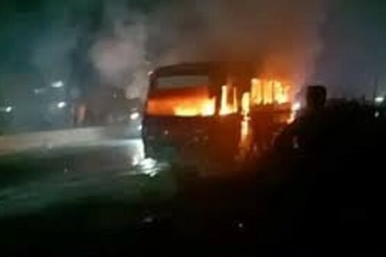 এক রাতে ৩ বাসে আগুন গাজীপুরে