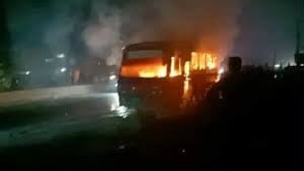 এক রাতে ৩ বাসে আগুন গাজীপুরে
