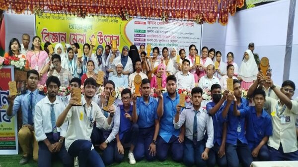 ব্রাহ্মণবাড়িয়ায় আন্তঃস্কুল বিজ্ঞান মেলা ও উৎসব অনুষ্ঠিত