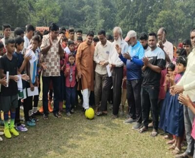 গোমস্তাপুরে ১৫ দিনব্যাপী ফুটবল ক্যাম্পের উদ্বোধন
