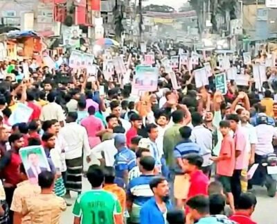 শেরপুর-১ আসনে বিএনপির প্রার্থী পরিবর্তনের দাবিতে বিক্ষোভ মিছিল