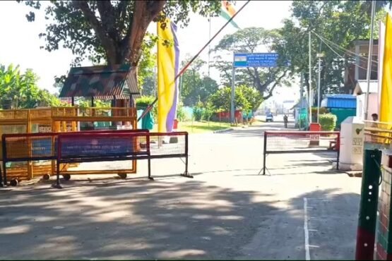 ব্রাহ্মণবাড়িয়ার আখাউড়া স্থলবন্দর দিয়ে অনির্দিষ্টকালের জন্য মাছ রপ্তানি বন্ধ