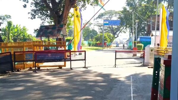 ব্রাহ্মণবাড়িয়ার আখাউড়া স্থলবন্দর দিয়ে অনির্দিষ্টকালের জন্য মাছ রপ্তানি বন্ধ