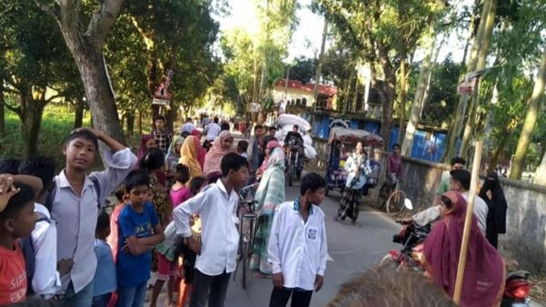 ঠাকুরগাঁওয়ে নসিমনের চাকায় পিষ্ট হয়ে স্কুল ছাত্রের মৃত্যু