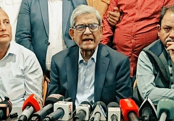 বাউলশিল্পীদের ওপর হামলা নিন্দনীয় ও ন্যক্কারজনক: ফখরুল ইসলাম