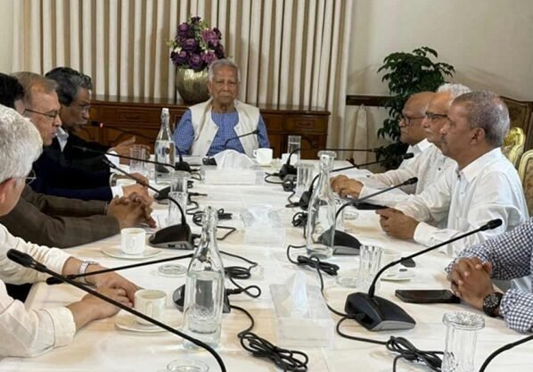 জাতীয় ঐকমত্য কমিশনের পূর্ণাঙ্গ প্রতিবেদন প্রকাশ