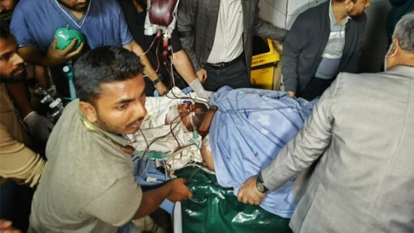 এভারকেয়ারে নেওয়া হচ্ছে হাদিকে: ঢামেক পরিচালক