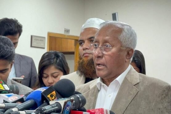 প্রার্থীদের অস্ত্র রাখার বিষয়ে প্রয়োজনে আচরণবিধি সংশোধন: ইসি সচিব