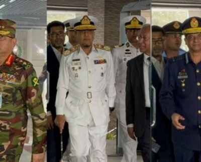 তিন বাহিনী প্রধানের সঙ্গে বৈঠকে ইসি