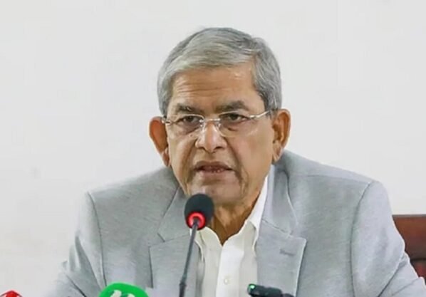 খালেদা জিয়ার অবস্থা অপরিবর্তিত থাকলে শিগগিরই ফিরবেন তারেক রহমান: মির্জা ফখরুল