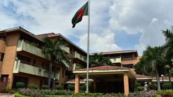 দিল্লিতে বাংলাদেশ হাইকমিশনারকে হুমকি