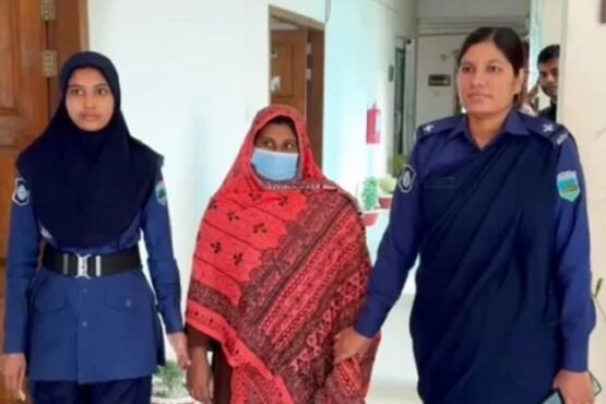 পাবনায় কুকুরছানা হত্যা, গ্রেফতার সরকারি কর্মকর্তার স্ত্রী নিশি রহমান কারাগারে