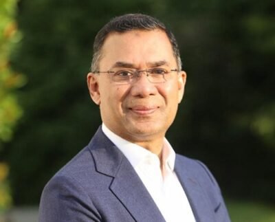 বিমান বন্দরের পথে তারেক রহমান