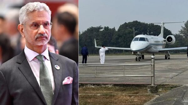 খালেদা জিয়াকে শ্রদ্ধা জানাতে ঢাকায় ভারতের পররাষ্ট্রমন্ত্রী