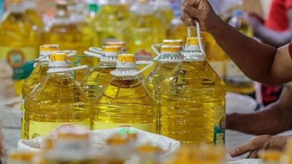 আজ থেকে বাড়তি দামে বিক্রি হবে ভোজ্যতেল