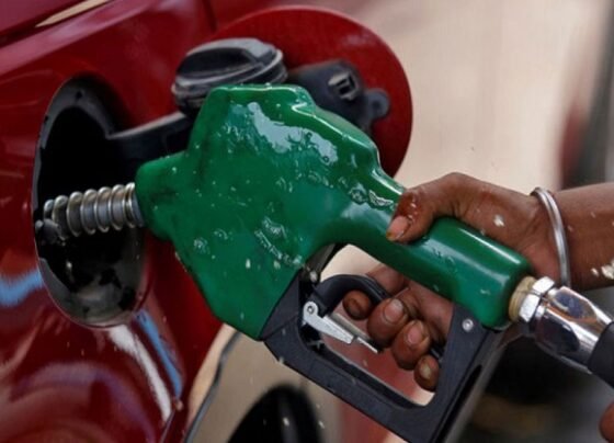 সব ধরনের জ্বালানি তেলের দাম বাড়লো