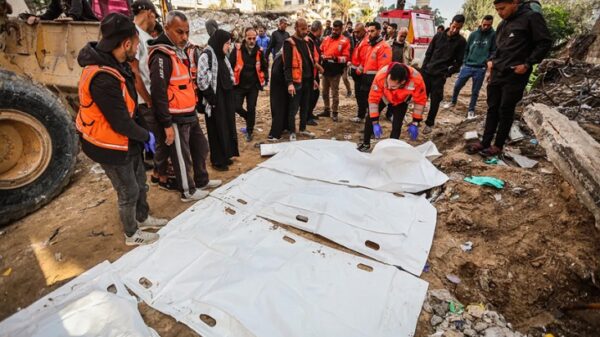 গাজায় ধ্বংসস্তূপের নিচ থেকে একই পরিবারের ৩০ লাশ উদ্ধার