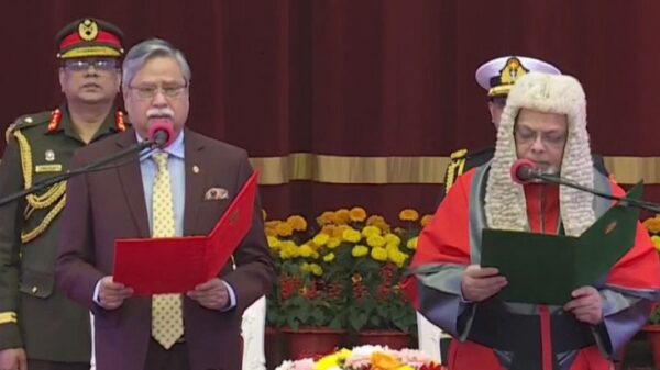 শপথ নিলেন নতুন প্রধান বিচারপতি জুবায়ের রহমান চৌধুরী